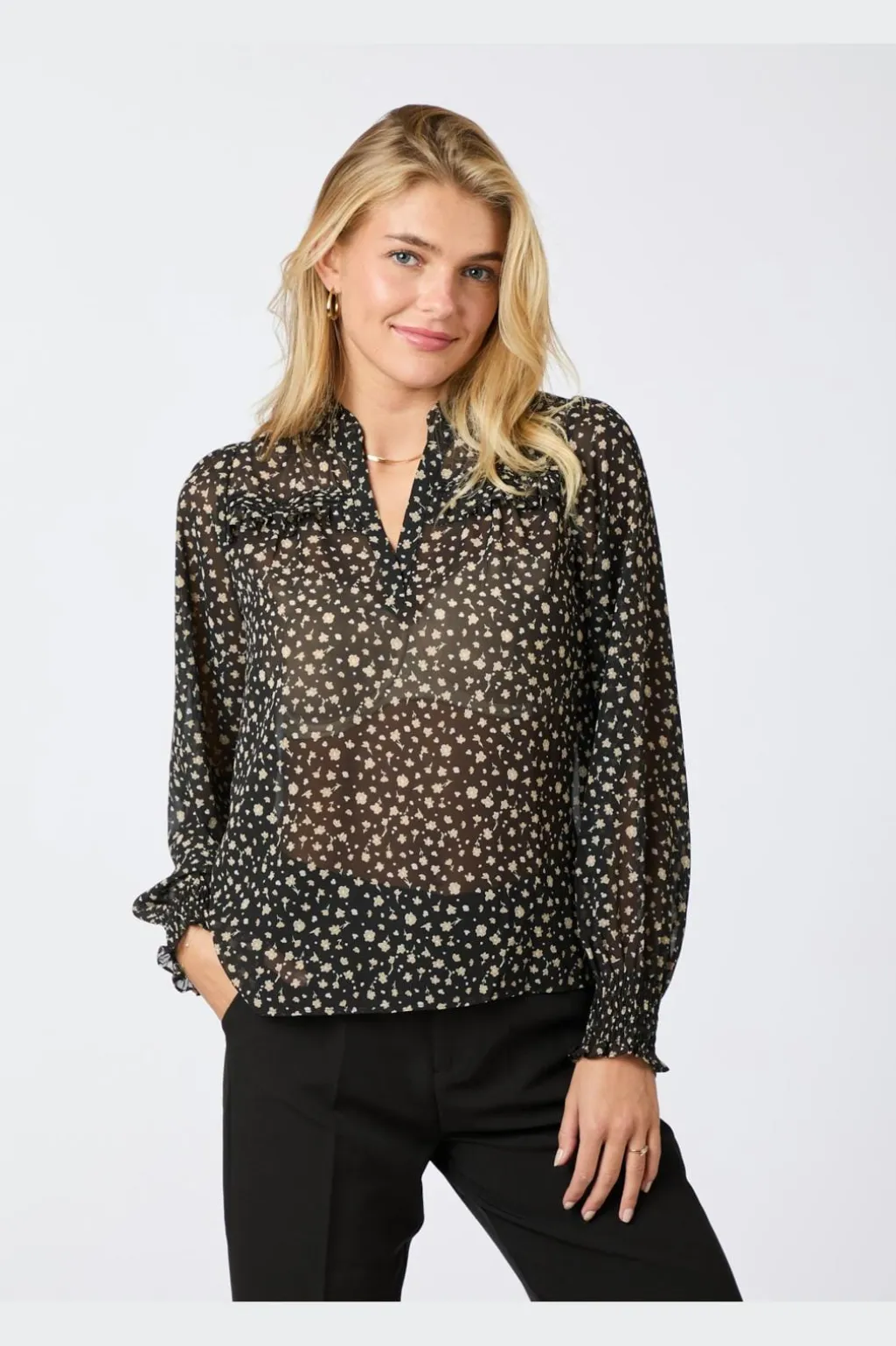 Rhia Secret Flower Blouse