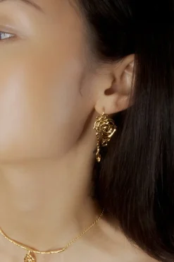 Rose Earring with leaf drop