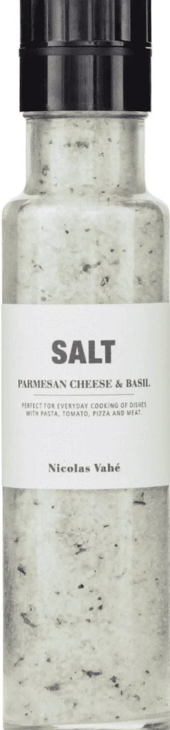 Salt, Parmesan Ost & basilikum