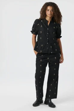 Savy Flower Emb Blouse 166791