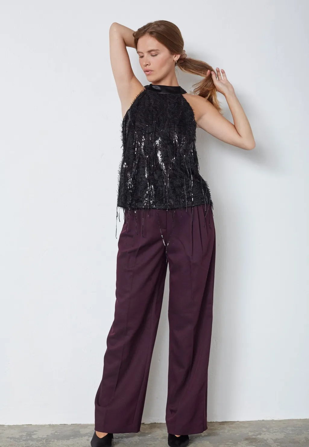 Sillacc Sequin Halter Top 35987