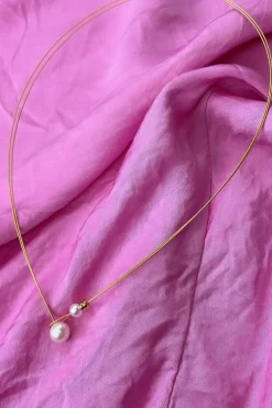 Single Pearl Necklace