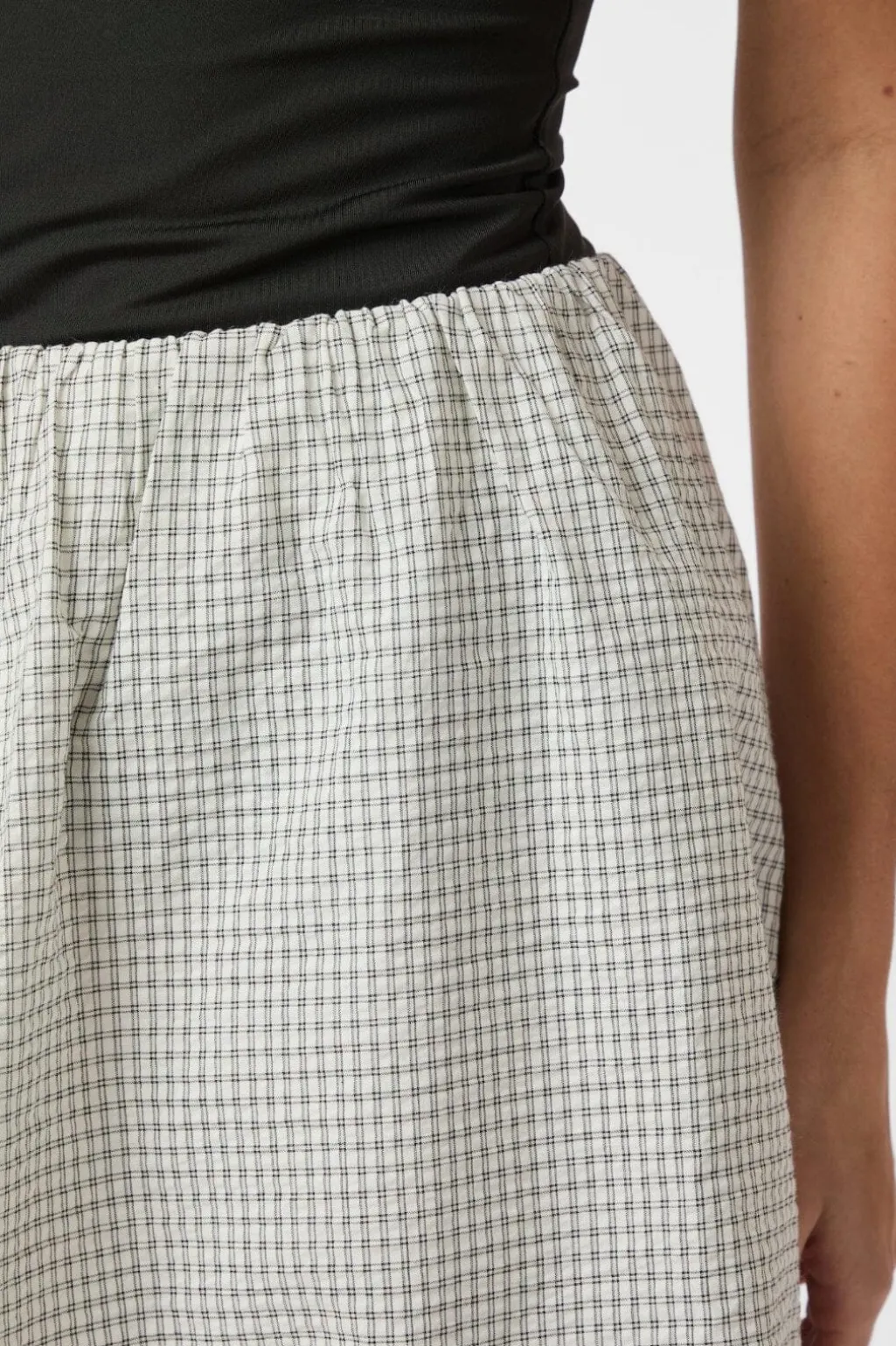 Stela Small Check Skirt 165421