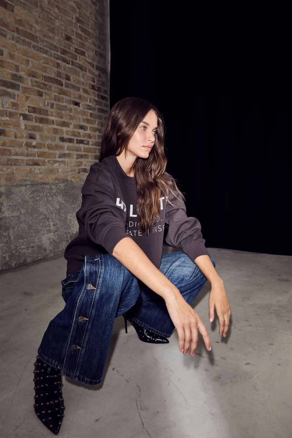 Studio Logo Sweat HL10446