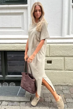 Theaic Tshirt Dress A23942