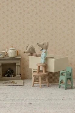 Tvillinger, Baby Mus I Tændstikæske