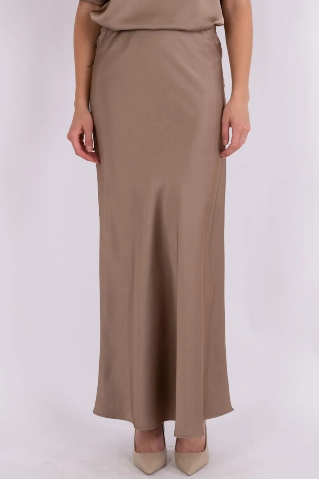 Vicky Heavy Sateen Skirt