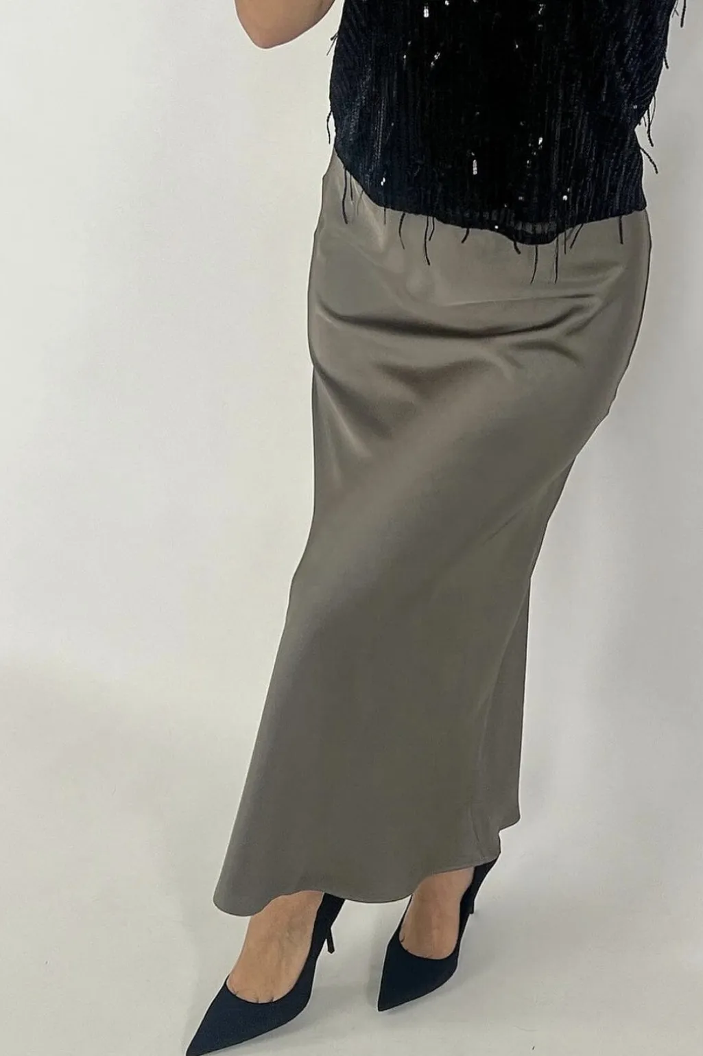 Vicky Heavy Sateen Skirt