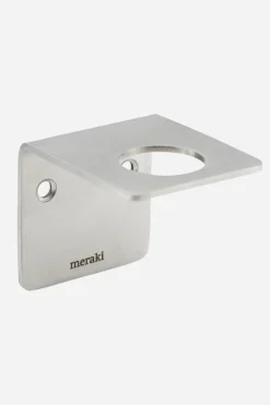 Wall bracket
