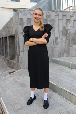 Winnie Vneck Dress 22319